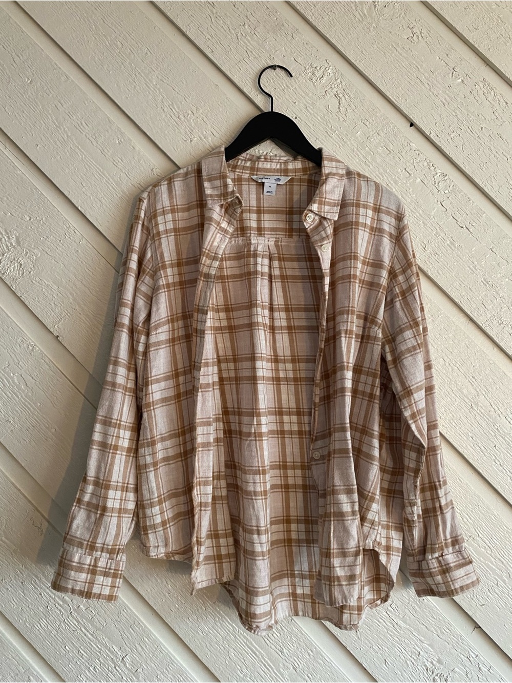 Old Navy Plaid Button Up